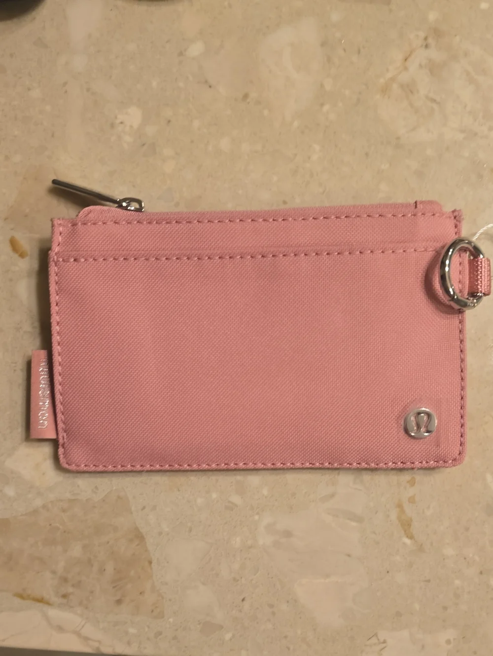 lululemon Clippable Caed Case
